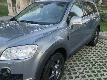 Шевроле Каптіва 2010 у Тернополі на Automoto.ua Сірий Шевроле Каптіва, об'ємом двигуна 0 л та пробігом 230 тис. км за 11850 $, фото 1 на Automoto.ua