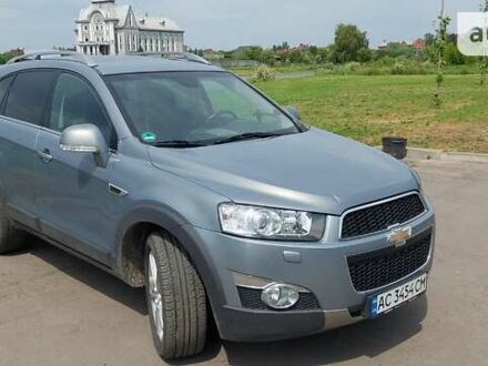 Серый Шевроле Каптива, объемом двигателя 2.23 л и пробегом 215 тыс. км за 10800 $, фото 1 на Automoto.ua