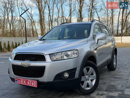 Шевроле Каптіва 2011 у Луцьку на Automoto.ua Сірий Шевроле Каптіва, об'ємом двигуна 2.2 л та пробігом 199 тис. км за 9300 $, фото 1 на Automoto.ua