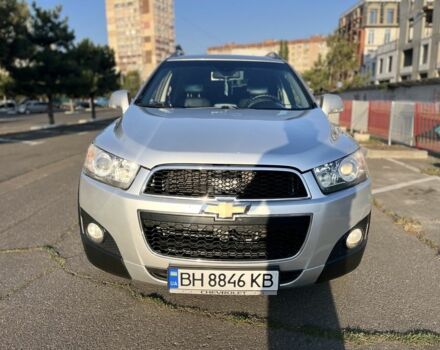 Серый Шевроле Каптива, объемом двигателя 2.4 л и пробегом 191 тыс. км за 9000 $, фото 1 на Automoto.ua