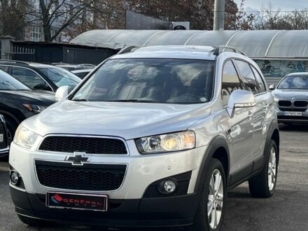 Серый Шевроле Каптива, объемом двигателя 2.2 л и пробегом 150 тыс. км за 11900 $, фото 1 на Automoto.ua