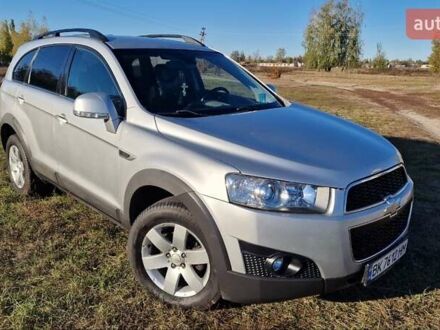 Шевроле Каптіва 2012 у Дубровице на Automoto.ua Сірий Шевроле Каптіва, об'ємом двигуна 2.2 л та пробігом 147 тис. км за 10400 $, фото 1 на Automoto.ua