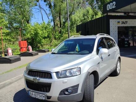 Шевроле Каптіва 2012 у Києві на Automoto.ua Сірий Шевроле Каптіва, об'ємом двигуна 2.4 л та пробігом 197 тис. км за 9300 $, фото 1 на Automoto.ua