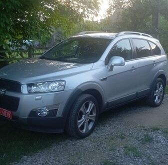Серый Шевроле Каптива, объемом двигателя 2.23 л и пробегом 184 тыс. км за 13000 $, фото 1 на Automoto.ua