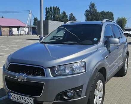 Сірий Шевроле Каптіва, об'ємом двигуна 2.4 л та пробігом 203 тис. км за 9400 $, фото 1 на Automoto.ua