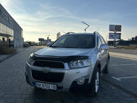 Сірий Шевроле Каптіва, об'ємом двигуна 2.23 л та пробігом 258 тис. км за 10400 $, фото 1 на Automoto.ua