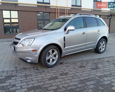Серый Шевроле Каптива, объемом двигателя 2.38 л и пробегом 186 тыс. км за 8800 $, фото 1 на Automoto.ua