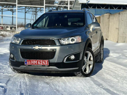 Серый Шевроле Каптива, объемом двигателя 2.2 л и пробегом 228 тыс. км за 13000 $, фото 1 на Automoto.ua