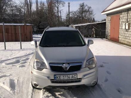 Серый Шевроле Каптива, объемом двигателя 2.41 л и пробегом 280 тыс. км за 10200 $, фото 1 на Automoto.ua