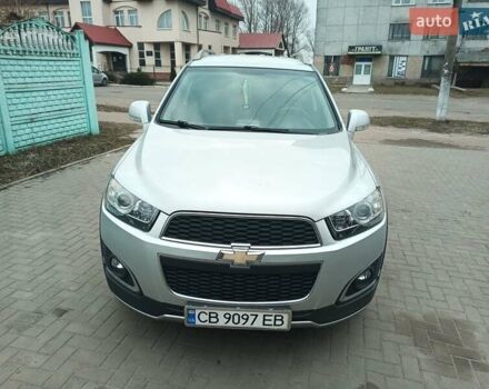 Серый Шевроле Каптива, объемом двигателя 2.2 л и пробегом 110 тыс. км за 13900 $, фото 1 на Automoto.ua