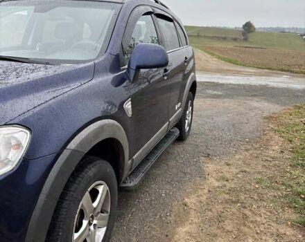 Синій Шевроле Каптіва, об'ємом двигуна 2 л та пробігом 271 тис. км за 7600 $, фото 4 на Automoto.ua