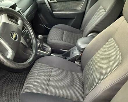 Синій Шевроле Каптіва, об'ємом двигуна 2.4 л та пробігом 230 тис. км за 5950 $, фото 17 на Automoto.ua