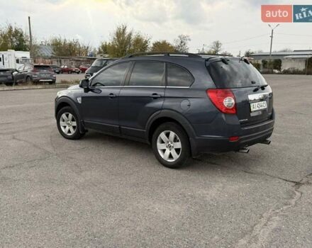Синій Шевроле Каптіва, об'ємом двигуна 2.4 л та пробігом 230 тис. км за 5950 $, фото 2 на Automoto.ua