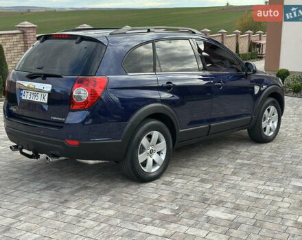 Синій Шевроле Каптіва, об'ємом двигуна 2.4 л та пробігом 333 тис. км за 7500 $, фото 5 на Automoto.ua