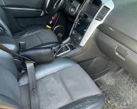 Синий Шевроле Каптива, объемом двигателя 2 л и пробегом 193 тыс. км за 7850 $, фото 3 на Automoto.ua