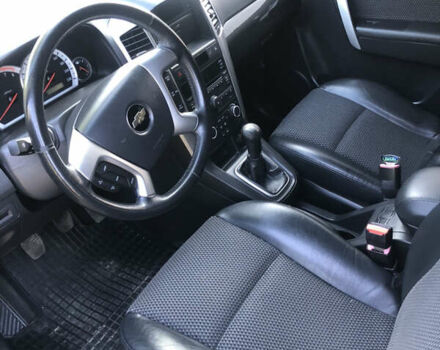 Синий Шевроле Каптива, объемом двигателя 2.41 л и пробегом 223 тыс. км за 7700 $, фото 4 на Automoto.ua