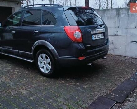 Синій Шевроле Каптіва, об'ємом двигуна 2 л та пробігом 190 тис. км за 10000 $, фото 3 на Automoto.ua