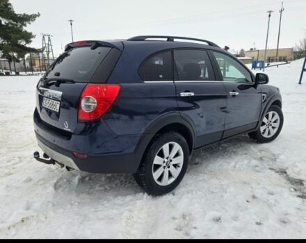 Синій Шевроле Каптіва, об'ємом двигуна 2 л та пробігом 180 тис. км за 3450 $, фото 4 на Automoto.ua