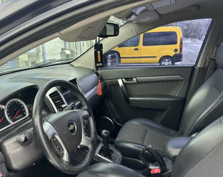 Синий Шевроле Каптива, объемом двигателя 2.41 л и пробегом 376 тыс. км за 7500 $, фото 6 на Automoto.ua