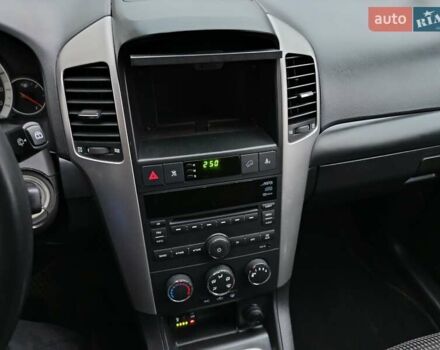 Синий Шевроле Каптива, объемом двигателя 2.4 л и пробегом 196 тыс. км за 8950 $, фото 9 на Automoto.ua