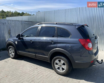 Синий Шевроле Каптива, объемом двигателя 2 л и пробегом 289 тыс. км за 7500 $, фото 7 на Automoto.ua