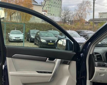 Синий Шевроле Каптива, объемом двигателя 2.2 л и пробегом 155 тыс. км за 12650 $, фото 18 на Automoto.ua