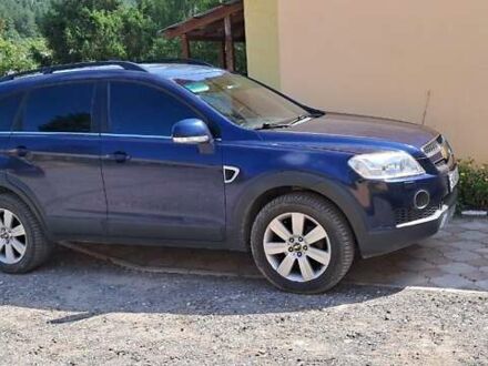 Шевроле Каптива 2006 в Кременце на Automoto.ua Синий Шевроле Каптива, объемом двигателя 2 л и пробегом 320 тыс. км за 7200 $, фото 1 на Automoto.ua
