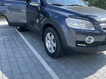 Синій Шевроле Каптіва, об'ємом двигуна 2 л та пробігом 200 тис. км за 6716 $, фото 1 на Automoto.ua