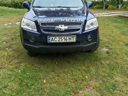 Синий Шевроле Каптива, объемом двигателя 2 л и пробегом 280 тыс. км за 7400 $, фото 1 на Automoto.ua