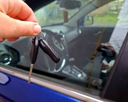 Синий Шевроле Каптива, объемом двигателя 2.4 л и пробегом 284 тыс. км за 9500 $, фото 1 на Automoto.ua