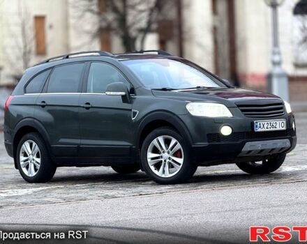 Зеленый Шевроле Каптива, объемом двигателя 2.4 л и пробегом 260 тыс. км за 7300 $, фото 2 на Automoto.ua