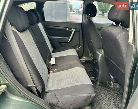 Зеленый Шевроле Каптива, объемом двигателя 2.41 л и пробегом 200 тыс. км за 6333 $, фото 20 на Automoto.ua