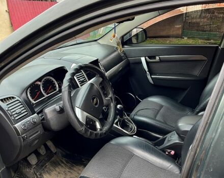 Зеленый Шевроле Каптива, объемом двигателя 2.4 л и пробегом 250 тыс. км за 7500 $, фото 9 на Automoto.ua