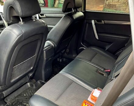 Зеленый Шевроле Каптива, объемом двигателя 2.4 л и пробегом 250 тыс. км за 7500 $, фото 11 на Automoto.ua