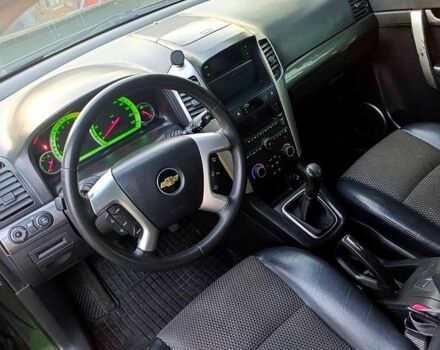 Зелений Шевроле Каптіва, об'ємом двигуна 2.4 л та пробігом 204 тис. км за 6300 $, фото 3 на Automoto.ua