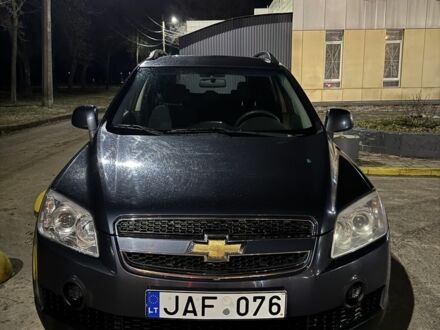 Зелений Шевроле Каптіва, об'ємом двигуна 2 л та пробігом 282 тис. км за 4100 $, фото 1 на Automoto.ua