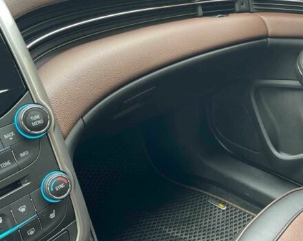 Бежевий Шевроле Чєвєттє, об'ємом двигуна 2.5 л та пробігом 15 тис. км за 12500 $, фото 6 на Automoto.ua