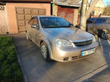 Бежевий Шевроле Чєвєттє, об'ємом двигуна 1.6 л та пробігом 238 тис. км за 3200 $, фото 1 на Automoto.ua