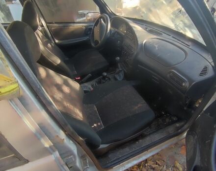 Сірий Шевроле Чєвєттє, об'ємом двигуна 0 л та пробігом 999 тис. км за 800 $, фото 3 на Automoto.ua