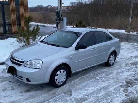 Сірий Шевроле Чєвєттє, об'ємом двигуна 1.6 л та пробігом 100 тис. км за 4500 $, фото 1 на Automoto.ua