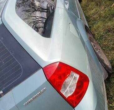 Зелений Шевроле Чєвєттє, об'ємом двигуна 1.8 л та пробігом 140 тис. км за 3200 $, фото 5 на Automoto.ua