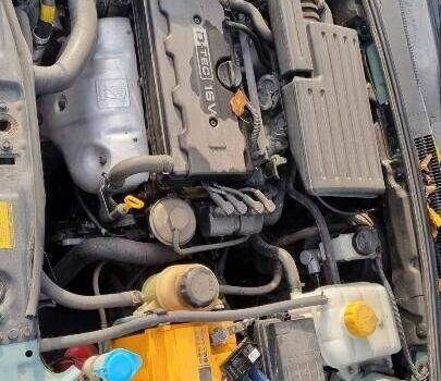 Зелений Шевроле Чєвєттє, об'ємом двигуна 1.8 л та пробігом 140 тис. км за 3200 $, фото 2 на Automoto.ua