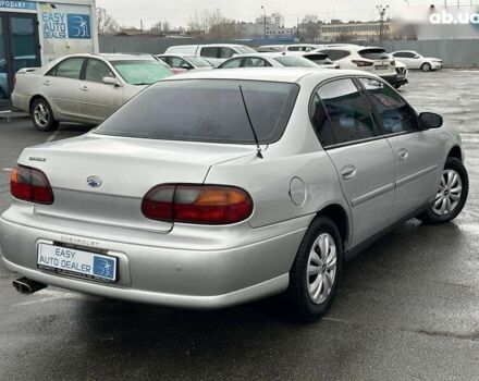 Шевроле Классик, объемом двигателя 2.2 л и пробегом 171 тыс. км за 2690 $, фото 5 на Automoto.ua