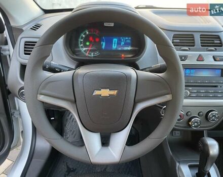 Белый Шевроле Кобальт, объемом двигателя 1.49 л и пробегом 18 тыс. км за 10999 $, фото 13 на Automoto.ua