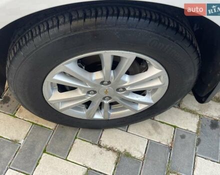 Белый Шевроле Кобальт, объемом двигателя 1.49 л и пробегом 18 тыс. км за 10900 $, фото 11 на Automoto.ua