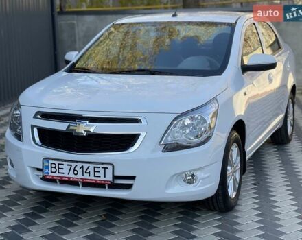 Білий Шевроле Кобальт, об'ємом двигуна 1.49 л та пробігом 18 тис. км за 10999 $, фото 1 на Automoto.ua
