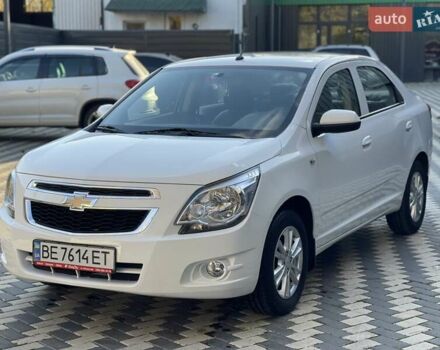 Білий Шевроле Кобальт, об'ємом двигуна 1.49 л та пробігом 18 тис. км за 10900 $, фото 1 на Automoto.ua
