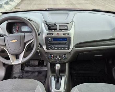 Червоний Шевроле Кобальт, об'ємом двигуна 1.49 л та пробігом 79 тис. км за 9500 $, фото 11 на Automoto.ua