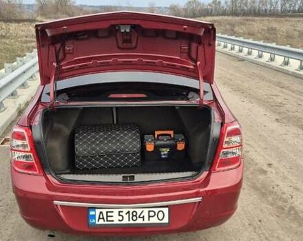 Червоний Шевроле Кобальт, об'ємом двигуна 1.49 л та пробігом 79 тис. км за 9500 $, фото 4 на Automoto.ua