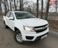 Белый Шевроле Колорадо, объемом двигателя 2.5 л и пробегом 120 тыс. км за 15700 $, фото 3 на Automoto.ua